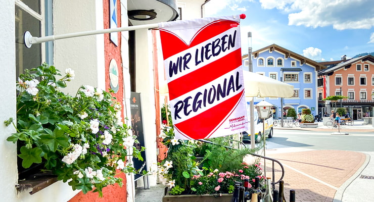 Reklamafahne von Fahnengärtner Reklamefahnen Wir lieben regional